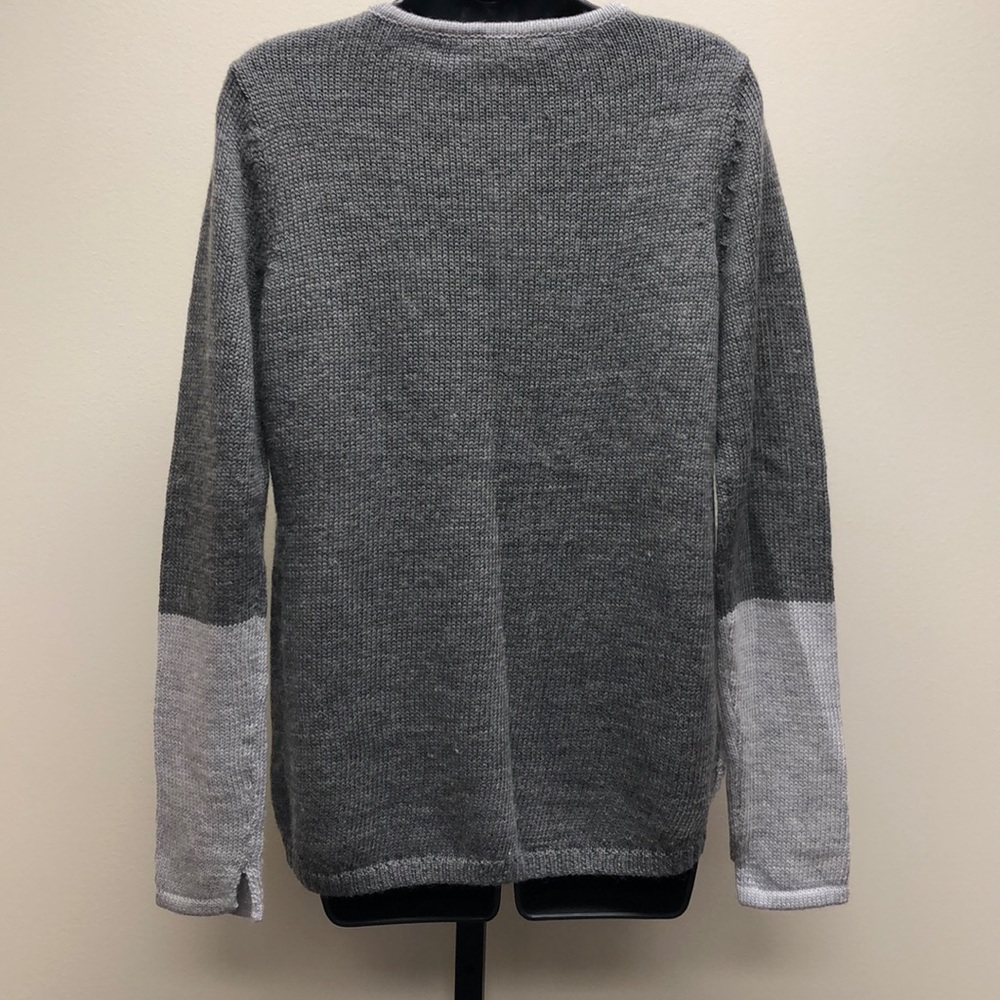 Natural Reflections Color Block Sweater - Picture 4 of 7